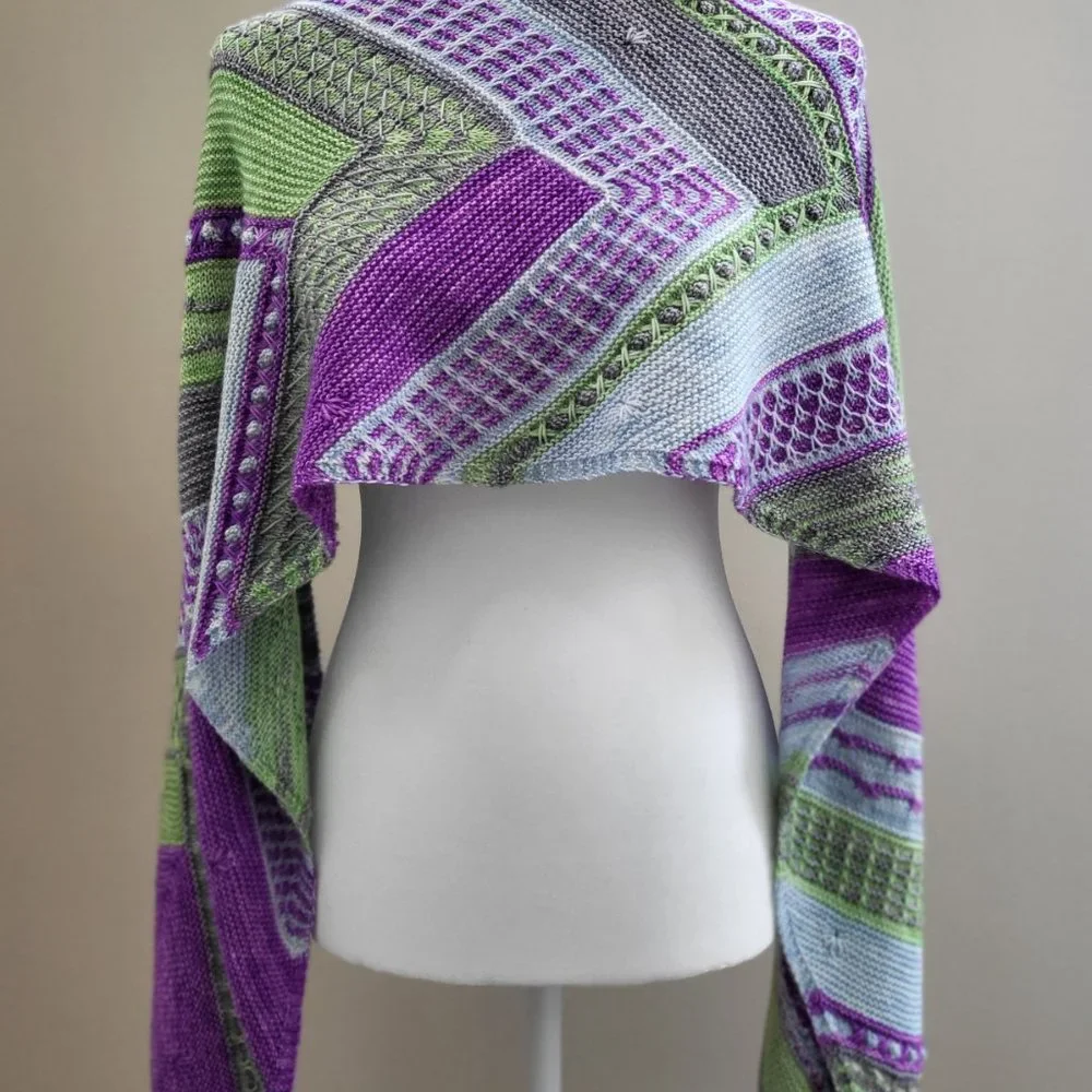 Springtime Wrap - Picture 5 of 9